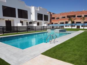 Zdjęcie z galerii obiektu Lovely modern 3 bedroom apartment TH006 w mieście La Horadada