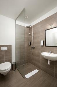 Een badkamer bij Seljavellir Guesthouse