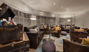 Гостиная зона в Mode Hotel St Annes