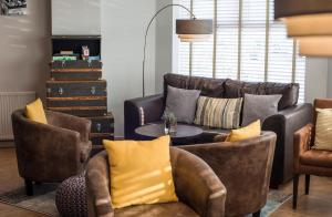 Гостиная зона в Mode Hotel St Annes