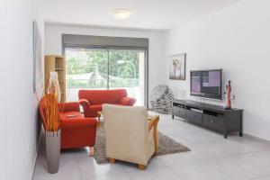 Foto dalla galleria di Apartment Near Weizmann Institute a Rechovot