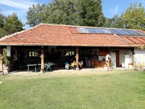 Φωτογραφία από το άλμπουμ του Chuchi Guest House 1 σε Zlatna Panega