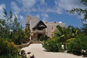 Afbeelding uit fotogalerij van The Charming Lonno Lodge Watamu in Watamu