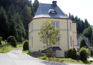 Gallery image of Wohnen beim Kunsthandwerker in Neuhausen