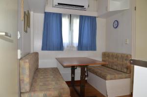 Istumisnurk majutusasutuses Camping Adamello