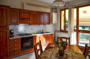 Kuchyňa alebo kuchynka v ubytovaní Poggio delle Rose Tuscany Relais