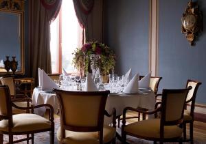 En sittgrupp på Grand Hôtel Stockholm