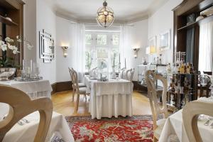 Posezení v ubytování Höhen Hotel Viersen