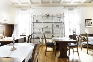 Posezení v ubytování Höhen Hotel Viersen