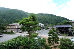 傳統日式旅館附近的自然景觀