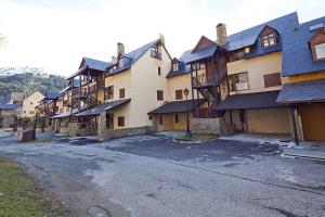 Fotografie z fotogalerie ubytování Baqueira 1700 pie de pistas Tanau 4 hab v destinaci Naut Aran