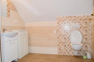 Kúpeľňa v ubytovaní Apartment-Chalet-Chaloupka U Trnků