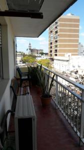 En balkon eller terrasse på Los Naranjeles Centro Flat