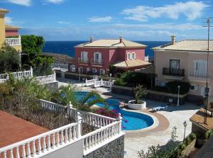 Fotografia z galérie ubytovania LAS DUNAS 2 by RENTMEDANO Pretty 2 bedroom villa, ocean views, pool and WiFi v destinácii El Médano