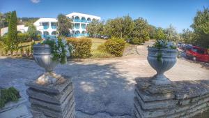 Foto dalla galleria di Villa White Lagoon a Topola Altre 24 foto