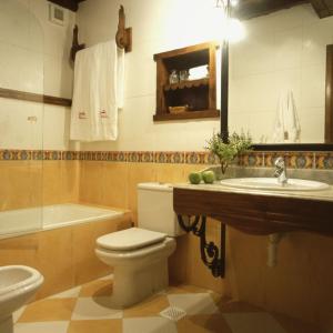 A bathroom at Casa de Campoo