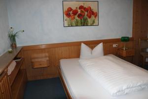 Postel nebo postele na pokoji v ubytování Hotel-Restaurant Johanneshof