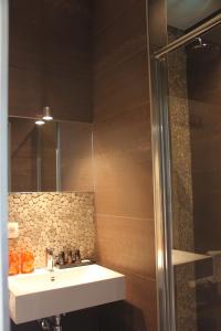 Ένα μπάνιο στο B&B L'Orangerie