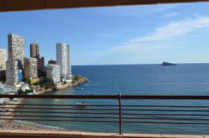 Photo de la galerie de l'établissement Apartamento en Playa Levante Coblanca 8, à Benidorm