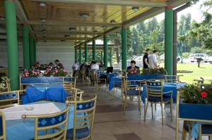 Restoran atau tempat lain untuk makan di Hotel Norcev