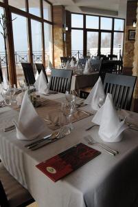 Restaurace v ubytování Astoria Lux - K16 Milmari