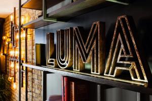 Certifikát, hodnocení, plakát nebo jiný dokument vystavený v ubytování Heeton Concept Hotel – Luma Hammersmith