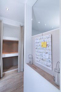 A bathroom at Ecoappartment 2