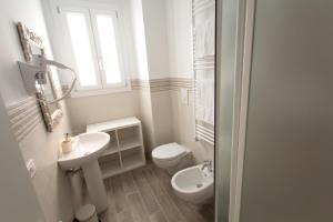Gallery image of Emily Rooms in Sanremo
