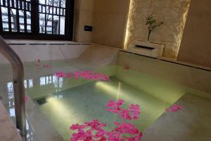 Photo de la galerie de l'établissement E-mei Mountain Hotel, à Emei Shan 57 autres photos