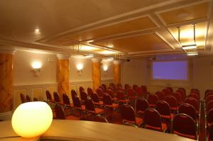 Konferenční prostory v ubytování Park Hotel Arnica + 37 fotografií