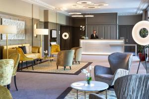 Gallery image of Hôtel Barrière le Grand Hôtel Enghien-les-Bains in Enghien-les-Bains +47 photos