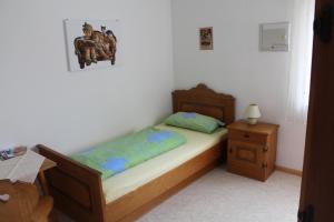 Postel nebo postele na pokoji v ubytování Gasthaus Mösle
