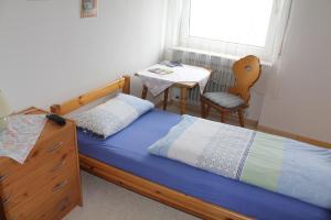 Postel nebo postele na pokoji v ubytování Gasthaus Mösle