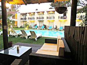 Πισίνα στο ή κοντά στο Petit Chateau Hotel Boutique