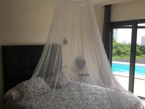 Ліжко або ліжка в номері Villa Marina Deluxe & Spa Pool