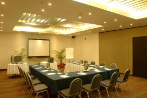 Area bisnis dan/atau ruang konferensi di Decapolis Hotel Panama City