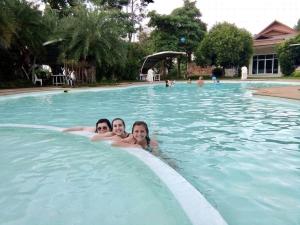 Bazén v ubytování Tararin Resort nebo v jeho okolí