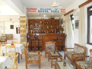 Foto dalla galleria di Vera Studios a Faliraki