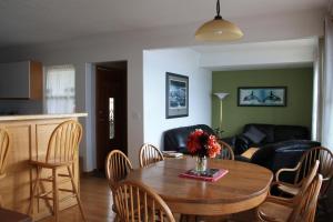 Setusvæði á Orca Lodge +32 myndir