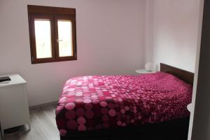 Ένα ή περισσότερα κρεβάτια σε δωμάτιο στο Apartment in Little Venice +23 φωτογραφίες