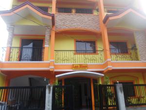 Gallery image of Lan Bless Pension House in Coron