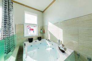 Ванна кімната в Dolsanmaru Pension