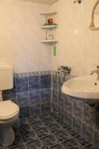 Ванна кімната в Guest House Polah Ot Minaloto