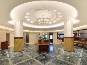 Lobby alebo recepcia v ubytovaní Hotel Crown Palais Kobe