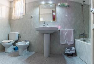 Kúpeľňa v ubytovaní Hostal Urgell