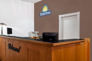 Certifikát, hodnocení, plakát nebo jiný dokument vystavený v ubytování Days Inn by Wyndham Burns