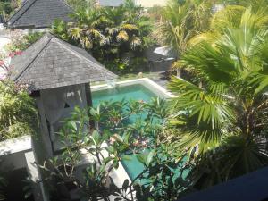 Der Swimmingpool an oder in der Nähe von Nike Villas