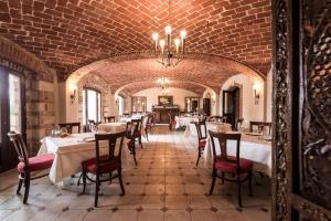 Gallery image of Tenuta Montemagno Relais & Wines in Montemagno