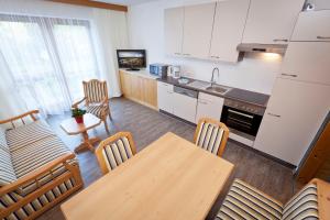 Kuchyň nebo kuchyňský kout v ubytování Ferienhaus Auer