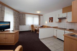 Kuchyň nebo kuchyňský kout v ubytování Ferienhaus Auer